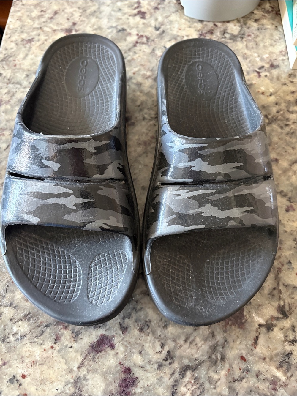 OOFOS Gray Camo Slide Sandals